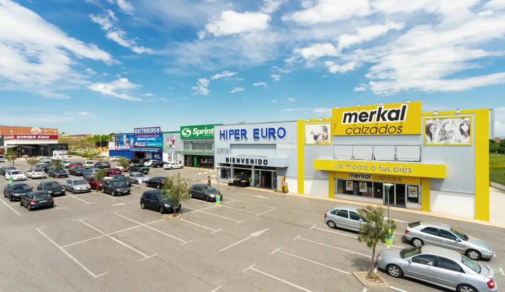 IROKO ZEN acquisition d'un Retail Park en Espagne